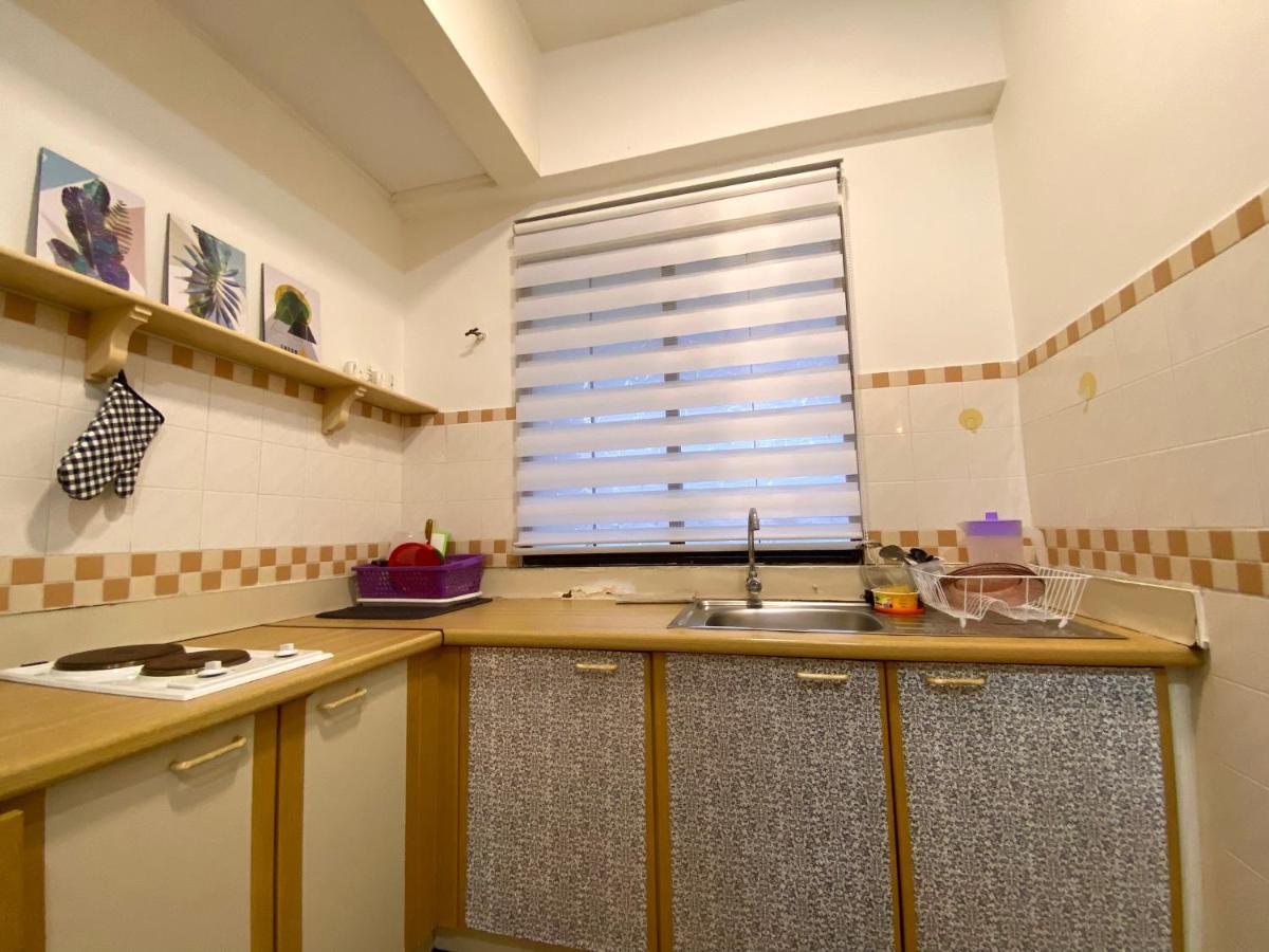 D' Sea View Apartment Петалинг Джая Екстериор снимка
